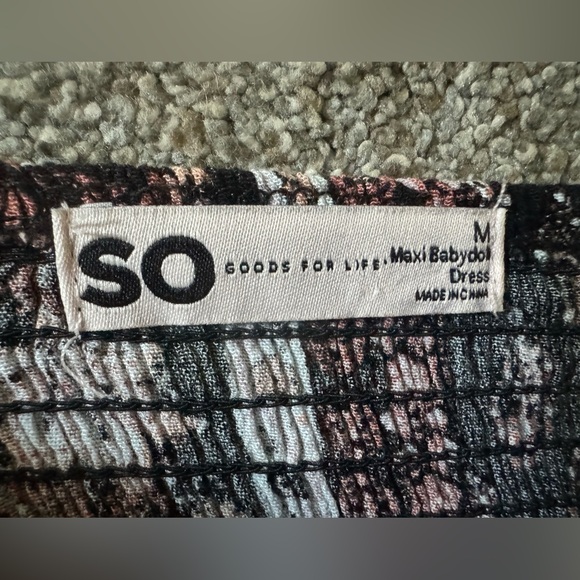 SO Goods for Life Bodycon Maxi Ruffled Dress size M Ditsy Flower smocked bust - Picture 10 of 10